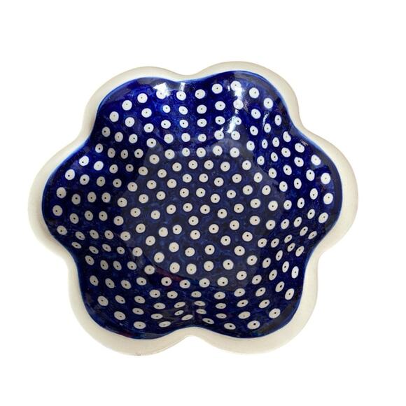 Kalich Handmade Poland Pottery Scallop Blue Bowl Serving Piece Anna numbered - Picture 1 of 6